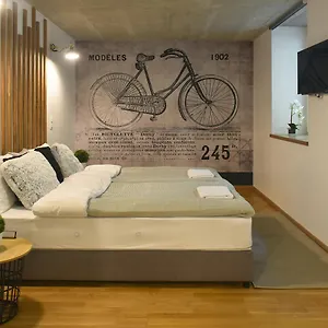walk-inn-vaci-78-vci-utca-78.inbudapesthotels.com/