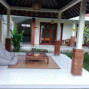 Homestay Darta House